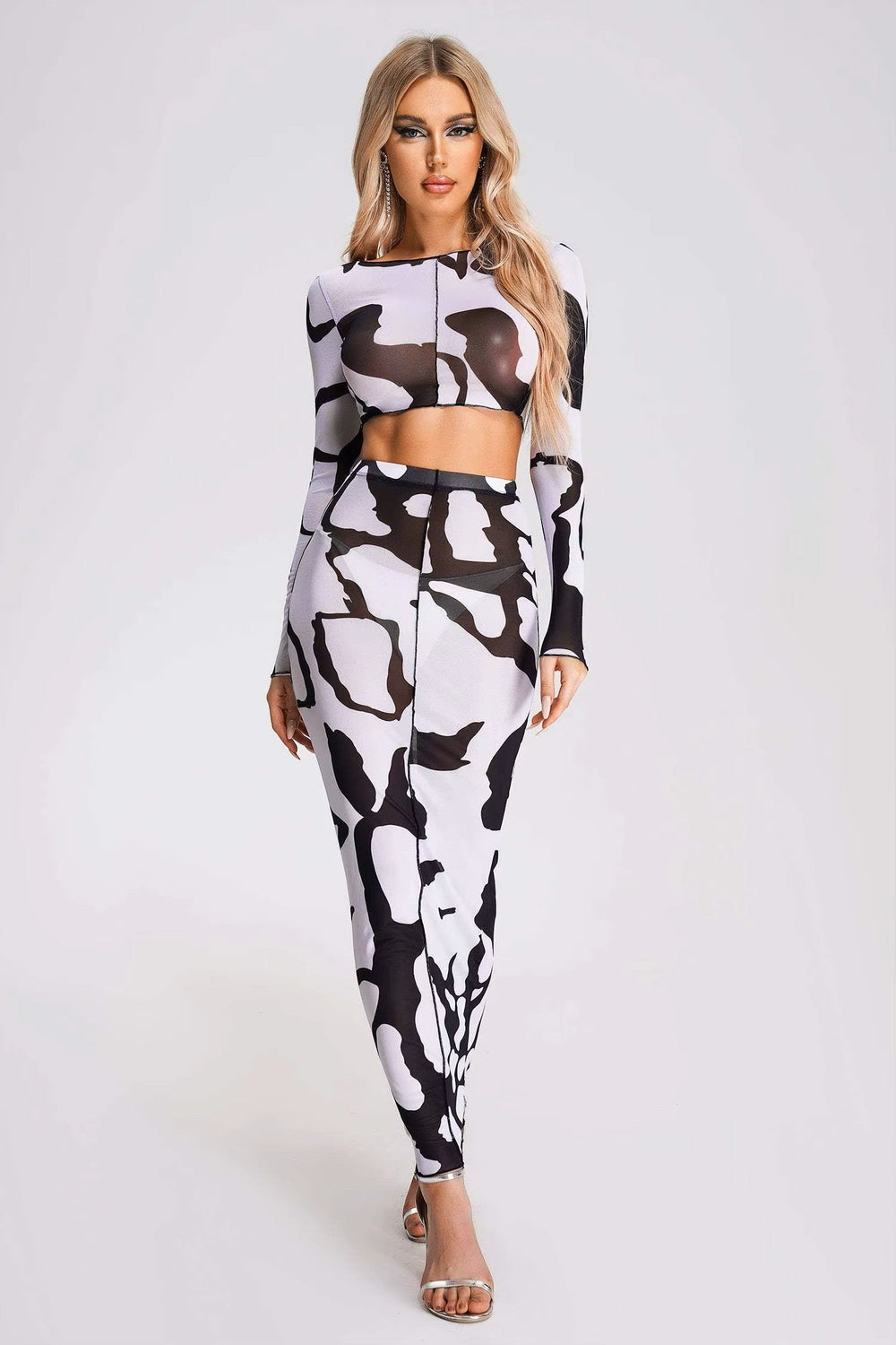 Black & White Top & Skirt Set Winteres